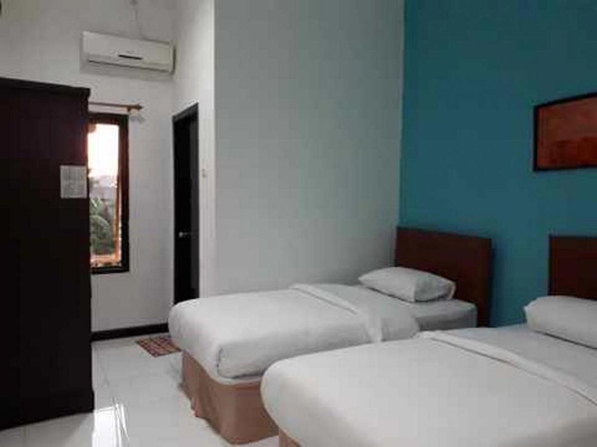 Reddoorz At Hotel Rumberpon Sorong Dış mekan fotoğraf