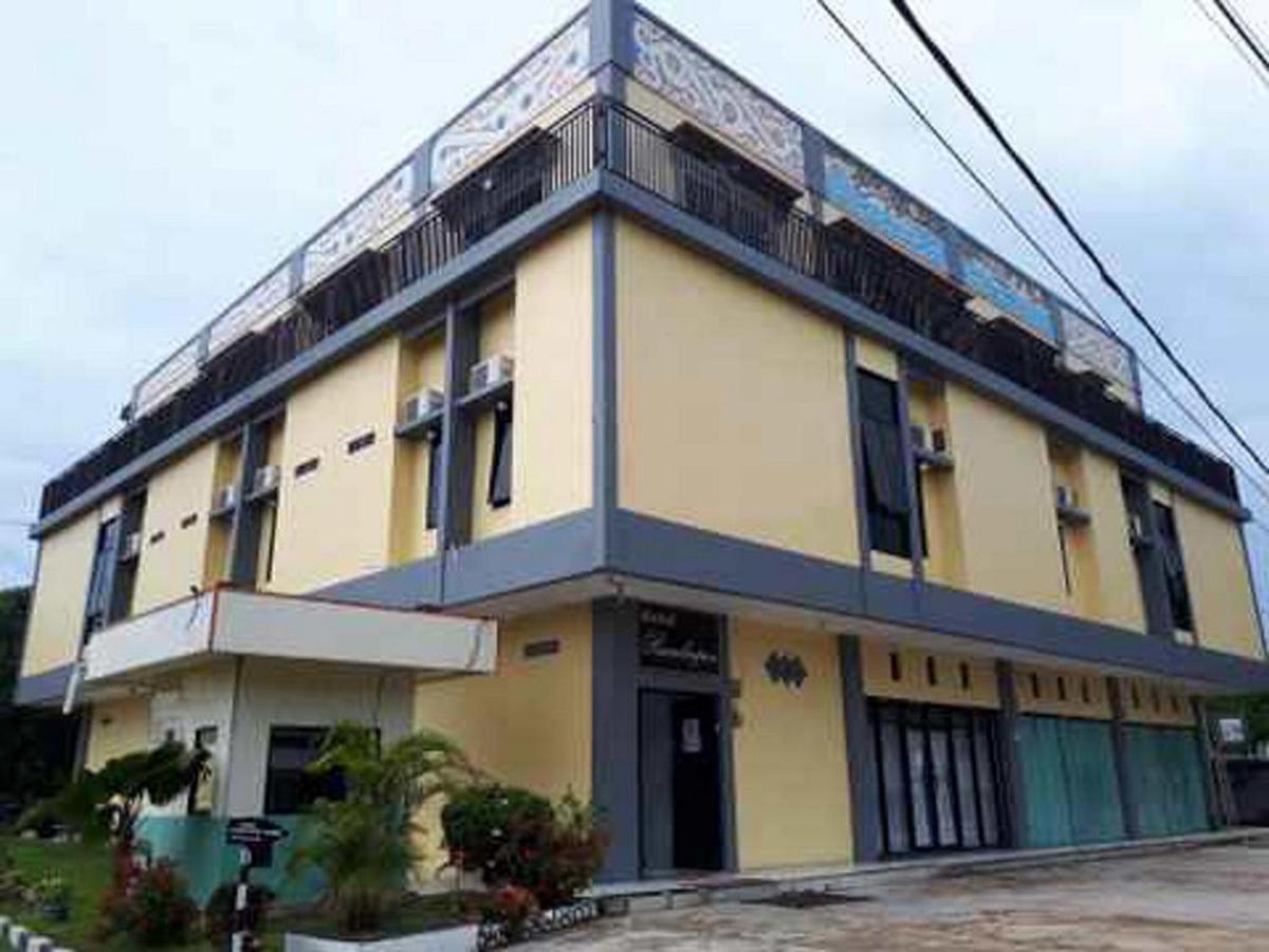 Reddoorz At Hotel Rumberpon Sorong Dış mekan fotoğraf